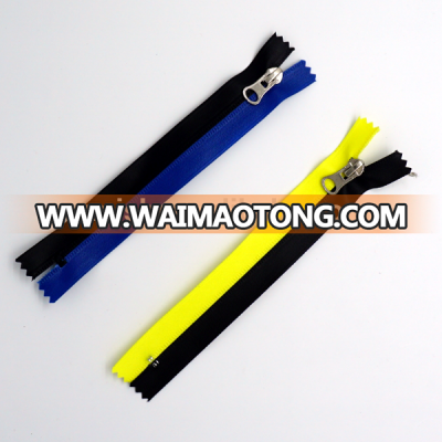 High quality shiny and matt finishing water proof nylon zipper