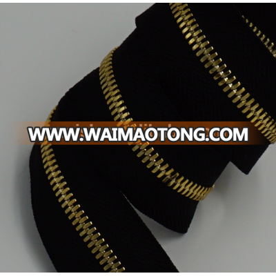 High quality Shiny Gold Shiny silver Matt Black Metal teeth zipper roll for bags